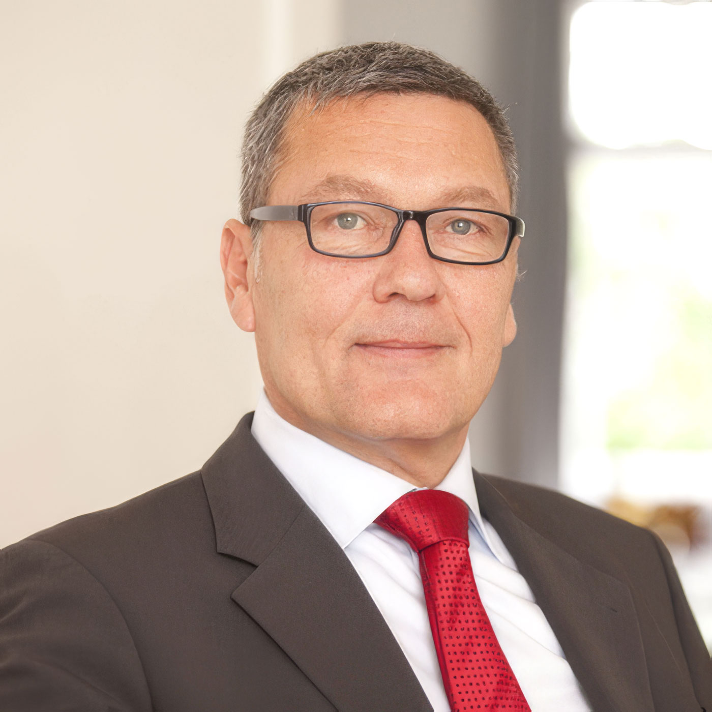 Kompetenz im Fokus: Rechtsanwalt Hermann Konrad